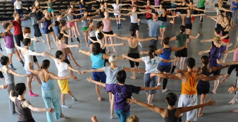 Gaga Dancers with Ohad, photo Gadi Dagon