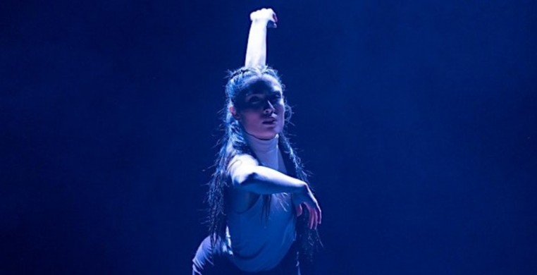 "Boykin TWO," with dancer Kalli Loudan: Photo by Michelle Reid
