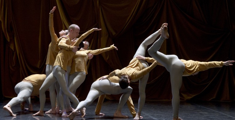 Ballet de Lorraine in Cunningham's "Sounddance"